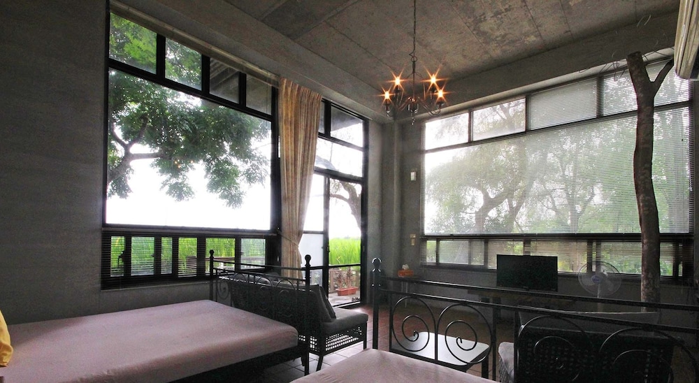 Sunrise Villa