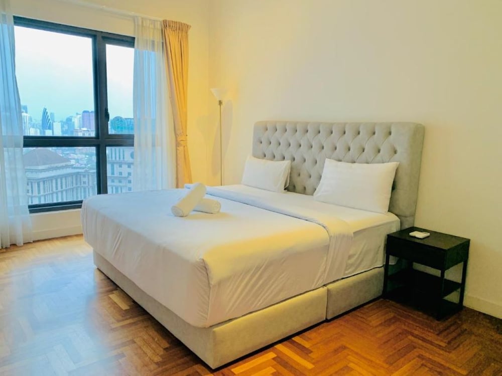 The Mews KLCC By Service Apartment