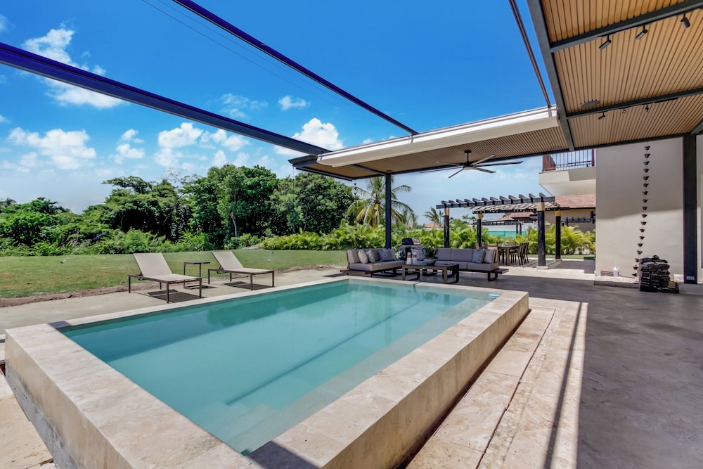 Stylish Newly Built Villa in Cap Cana