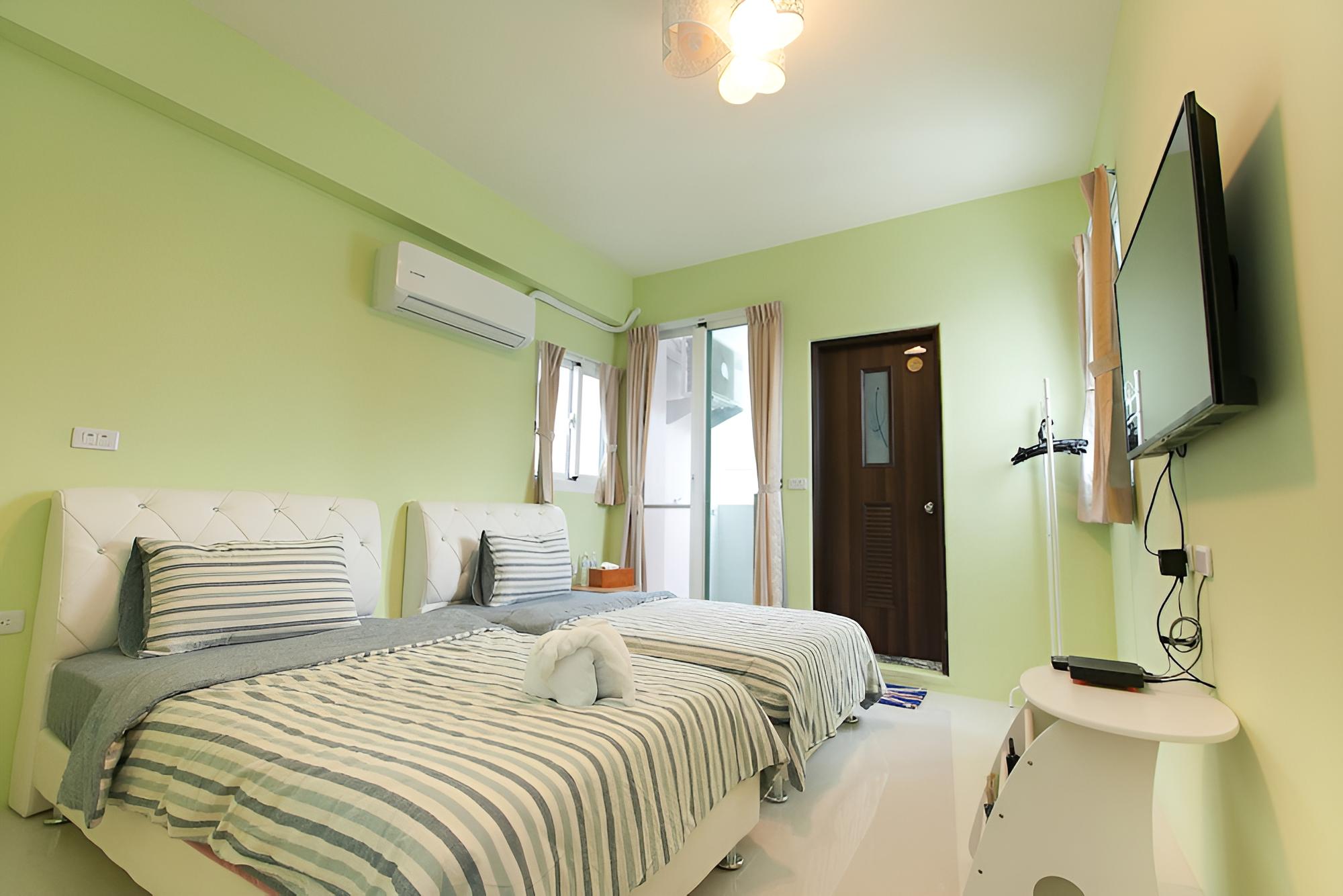 Wulas Dorm Backpackers