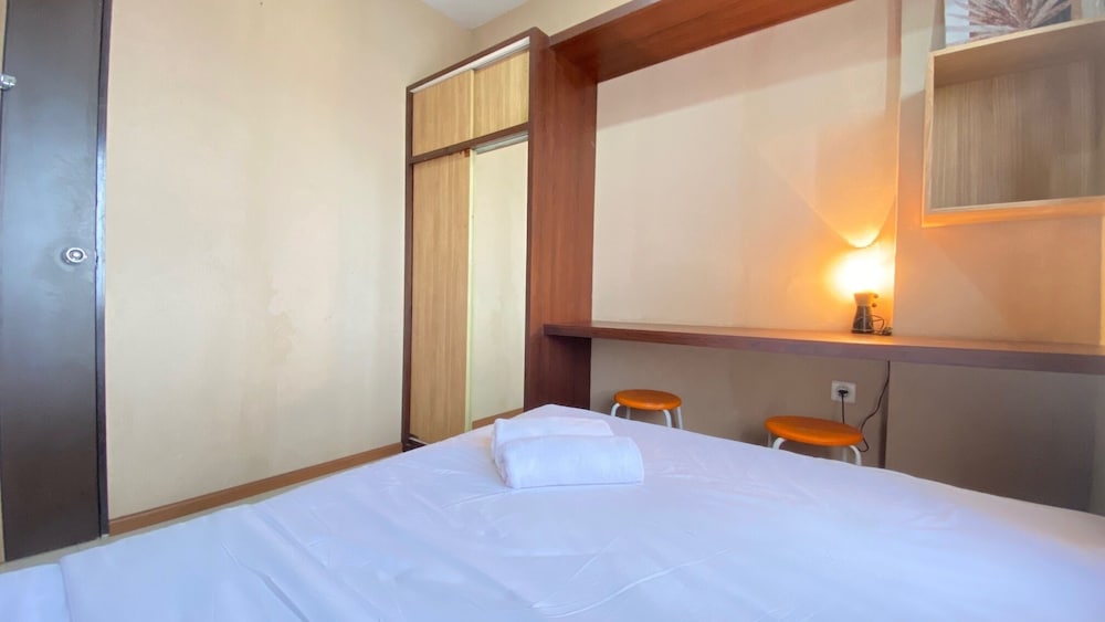 Spacious 1Br Apartment At The Edge Cimahi Bandung
