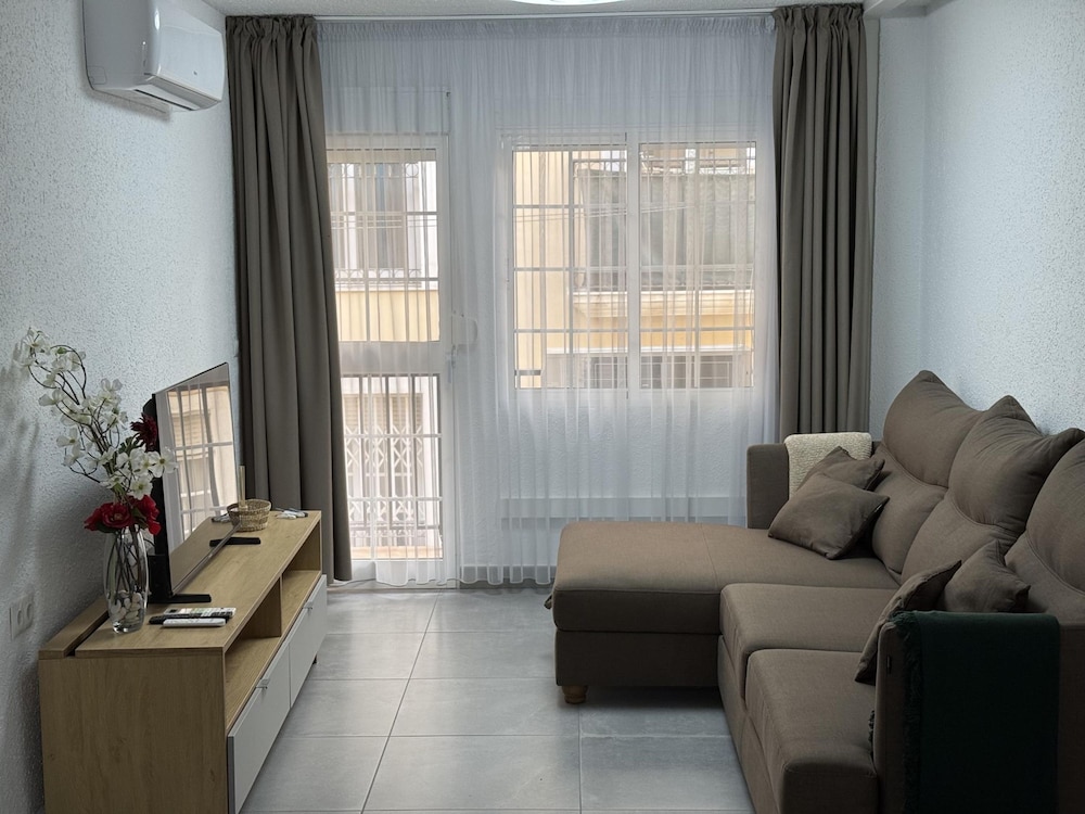 Apartamento 3 Dormitorios Centro DE LA Ciudad