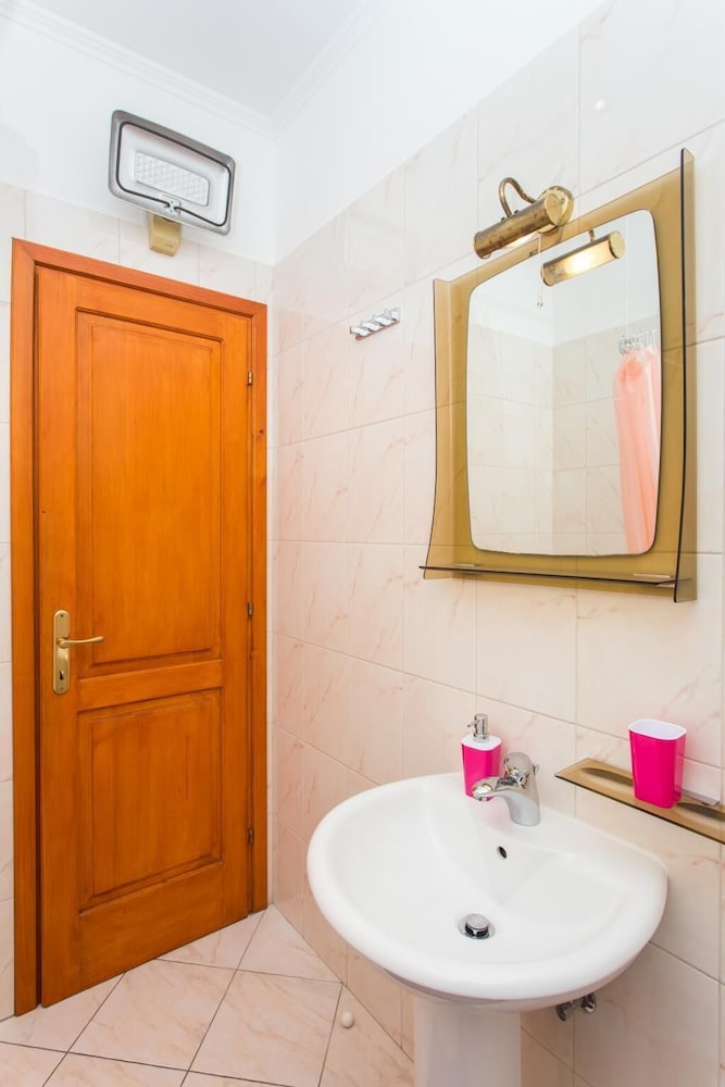 Rooms Lovrijenac