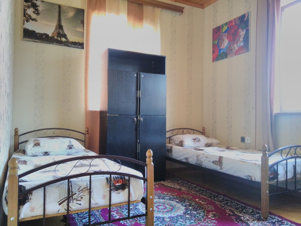 Baku Central City - Hostel view 3