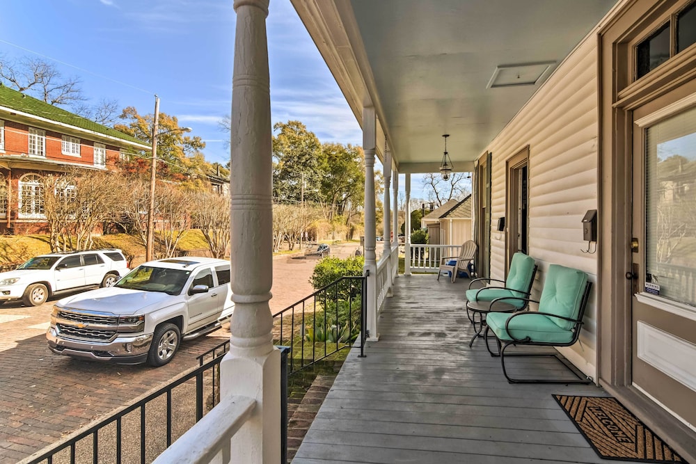 Bright Apartment, Near Vicksburg Military Park! view 3