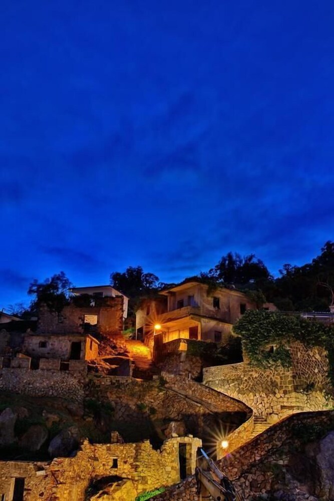 Matsu Jinsha Inn 2 view 2