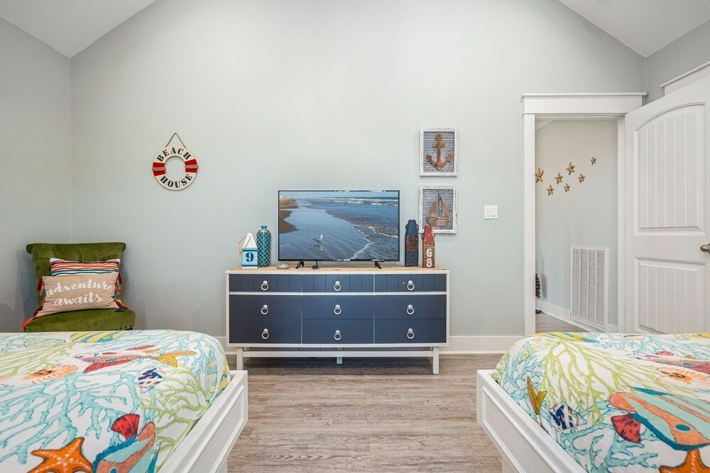 Crystal Breeze 3 Bedroom Home