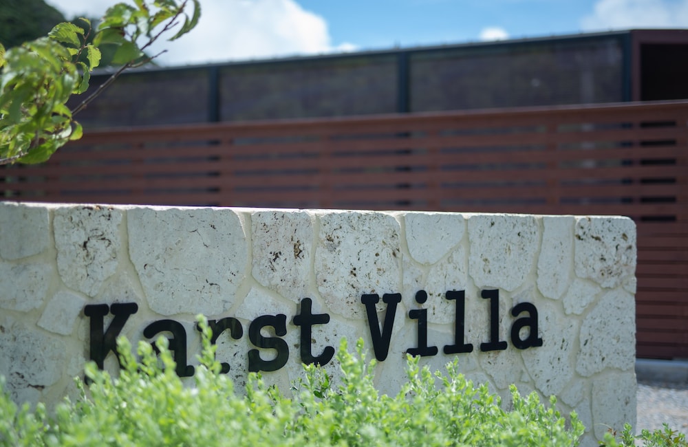 Tabinoteitaku Karstvilla