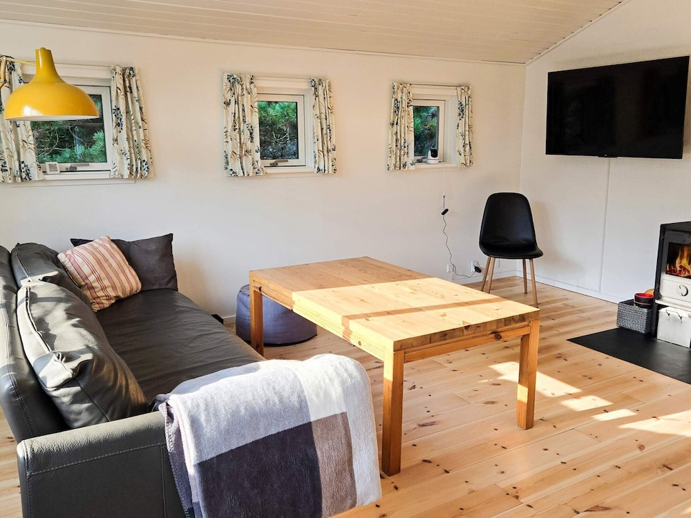 6 Person Holiday Home in Thisted