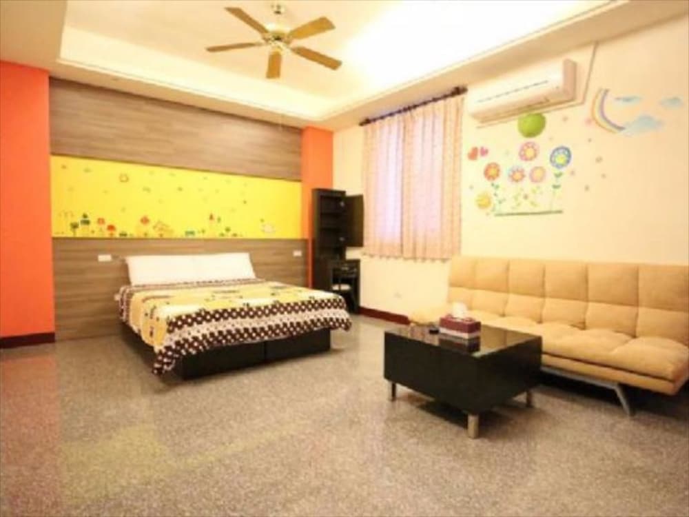 Photo 7
