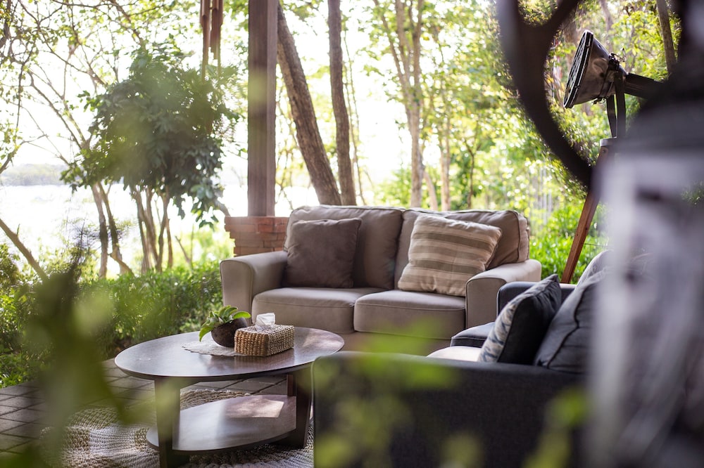 Menjangan Ecolodge