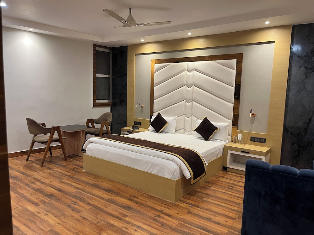Hotel Lata Continental