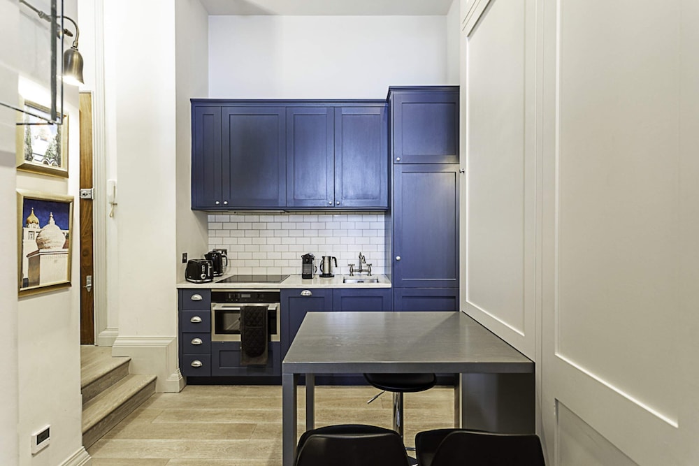 Gorgeous Airconditioned Marylebone Studio