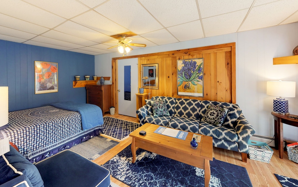 Cavalier Cottage B&B