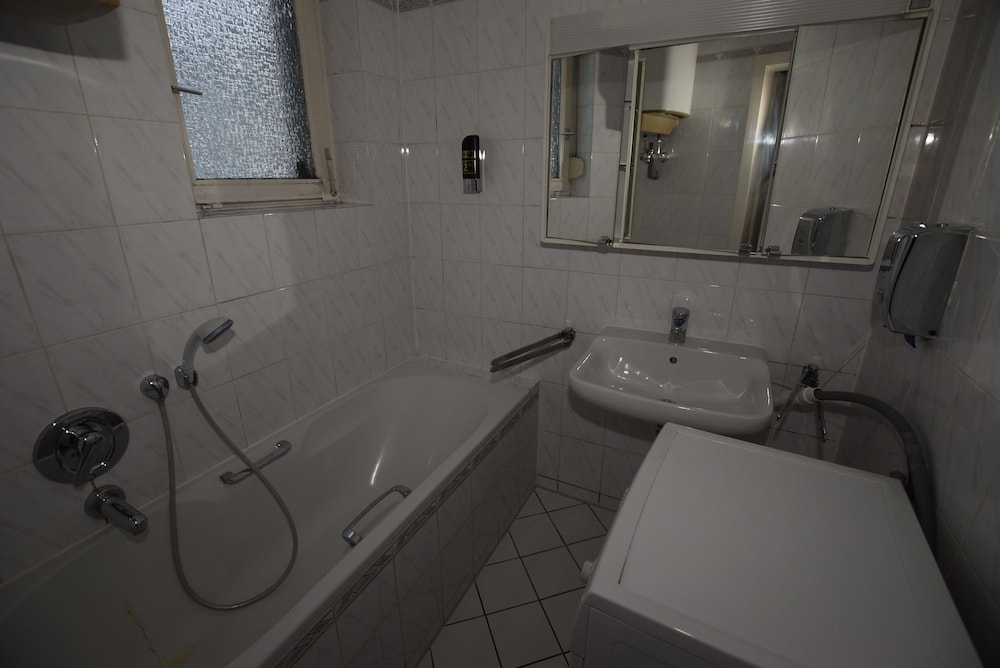 AB Apartment 38 en Stuttgart — bathroom