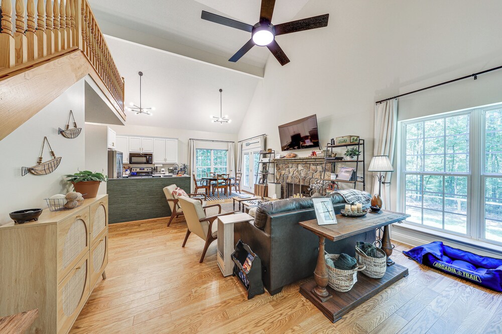 Fisher's Retreat Near Lake Thurmond: Tignall Home