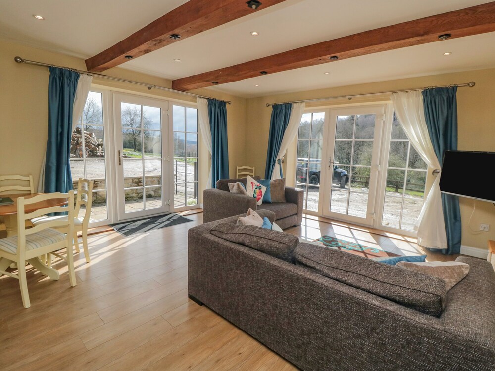 Erica's 'eaven view 5