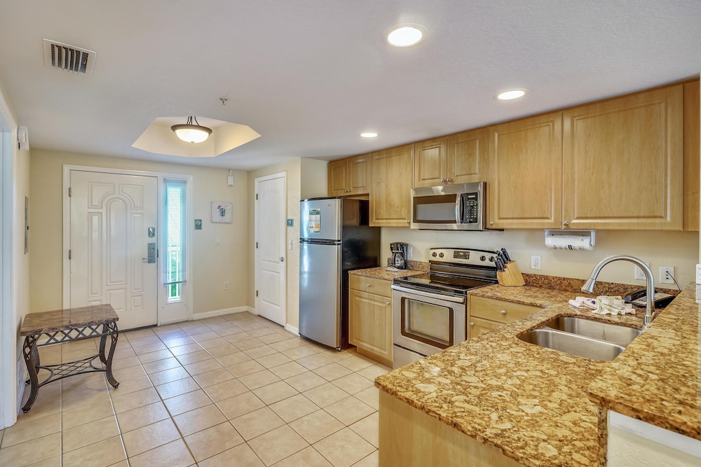 Sunset Vistas 302s