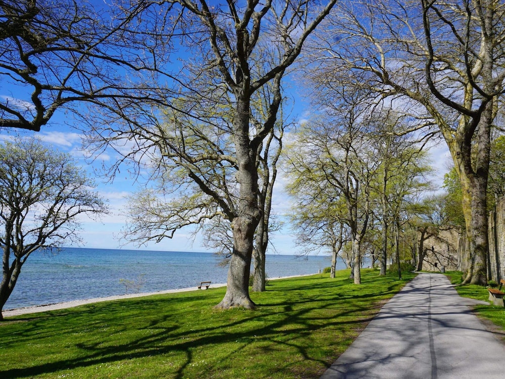 Seaside Apartment Near Visby Promenade