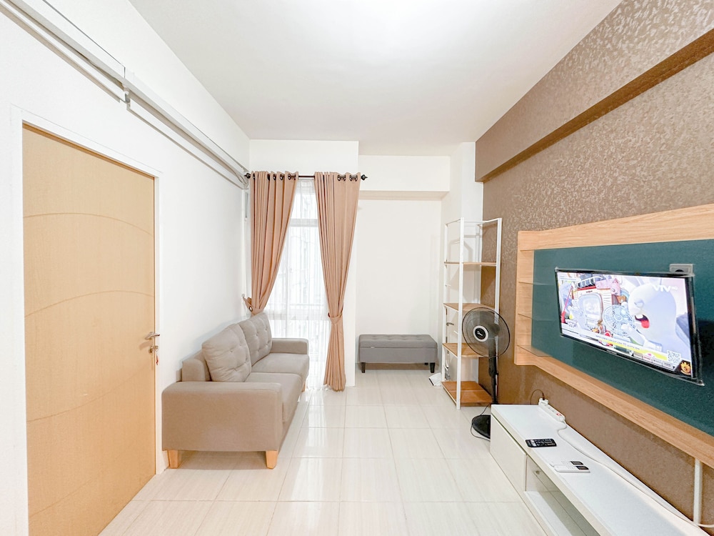 Best Location and Comfortable 2BR at Bale Hinggil Apartment