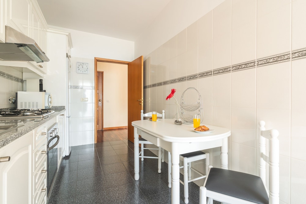 Strelitzia Apartment by Altantic Holiday