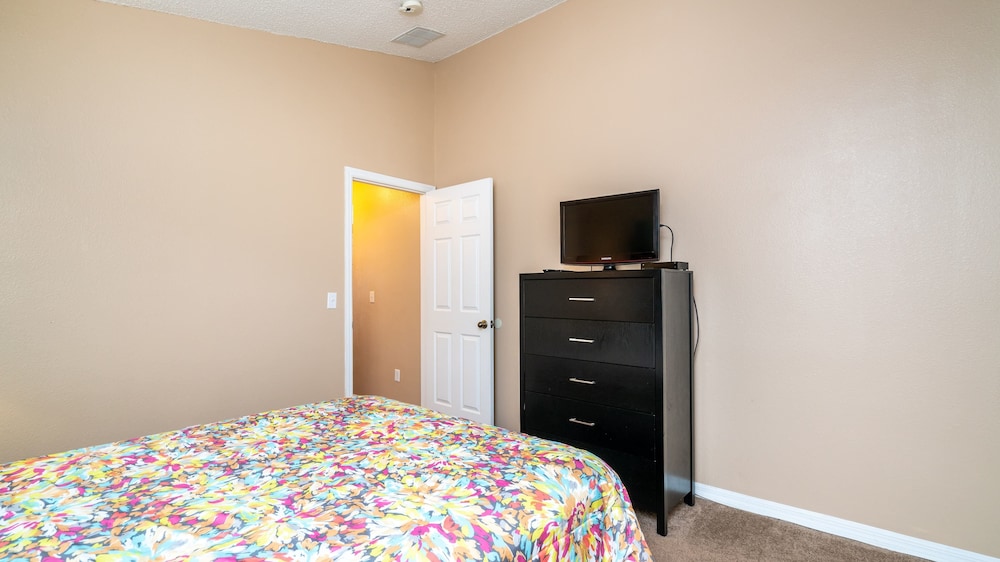 Hampton Lakes - Lovely 3bd/2ba Pool Home 3hl905 view 5