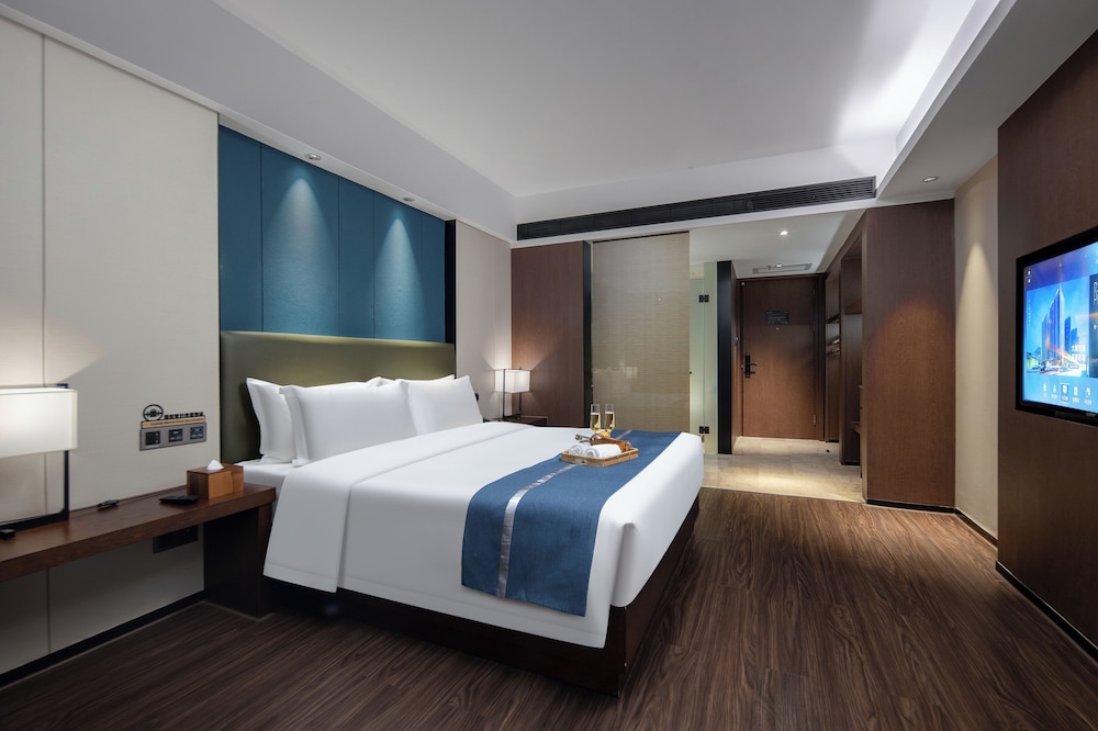 PuJing Hotel