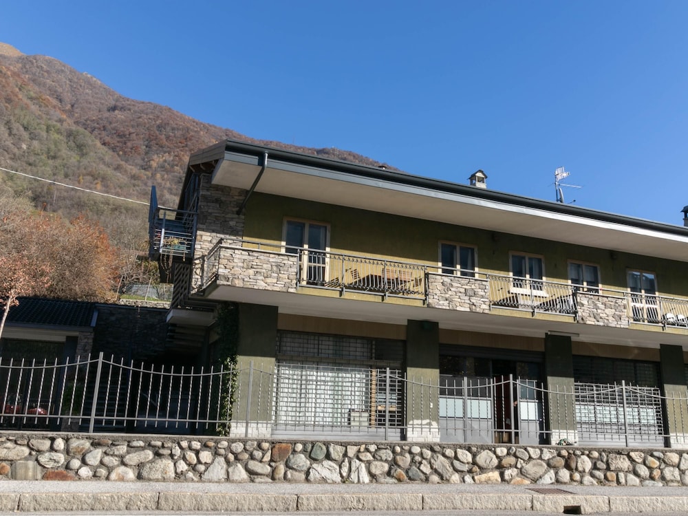 La Soliva Big House in Bellano view 5
