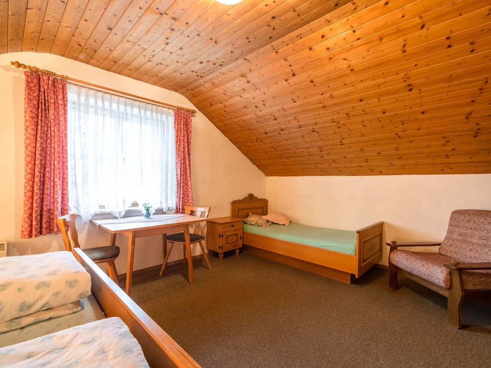 Retreat in the Ammergau Alps view 5