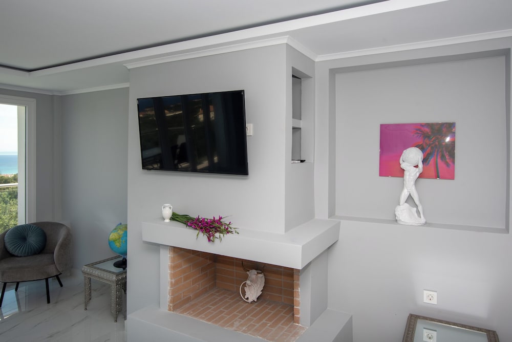 Gigi Star Luxury ApartVilla with Pool, Sea View