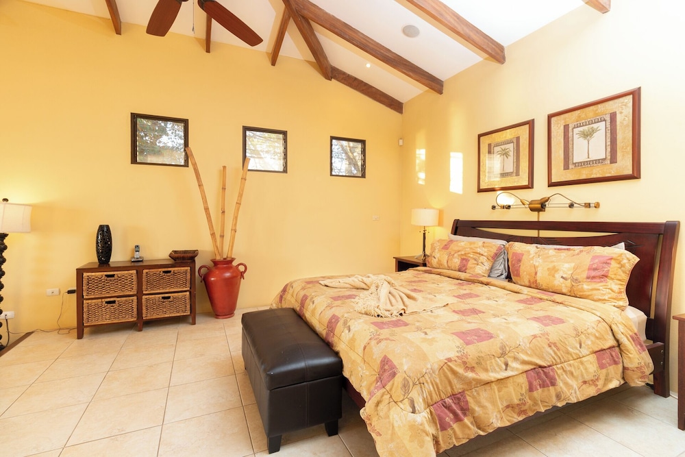 Oceanview Villa with Wrap-Around Terrace, Private Pool, Hot Tub, and Guesthouse