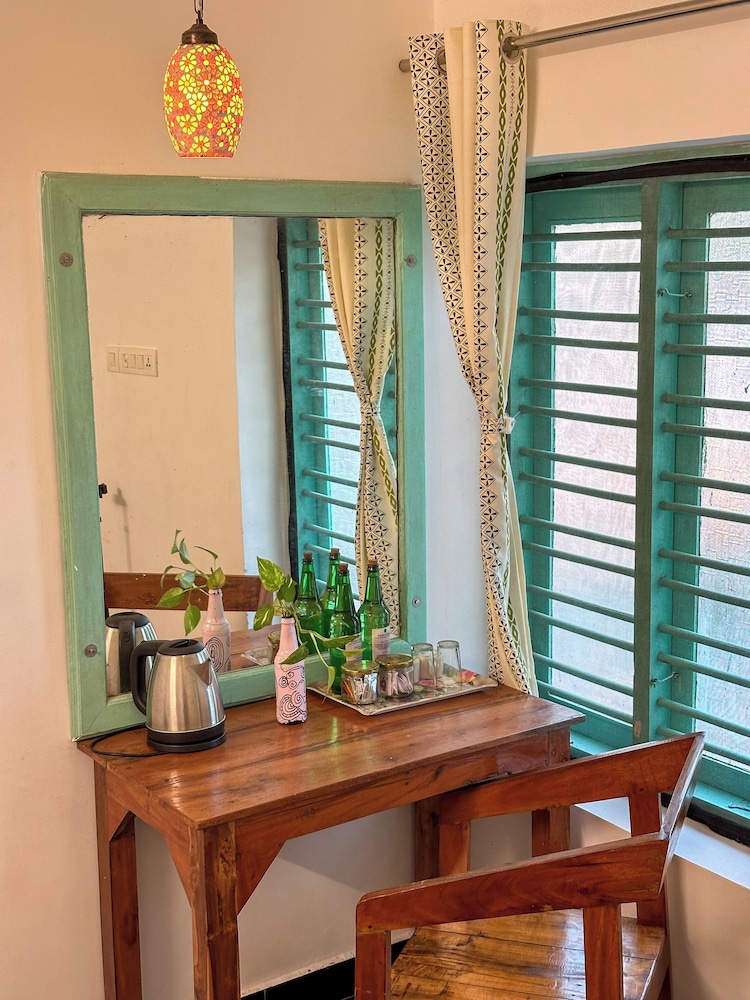 Molly's Hostel