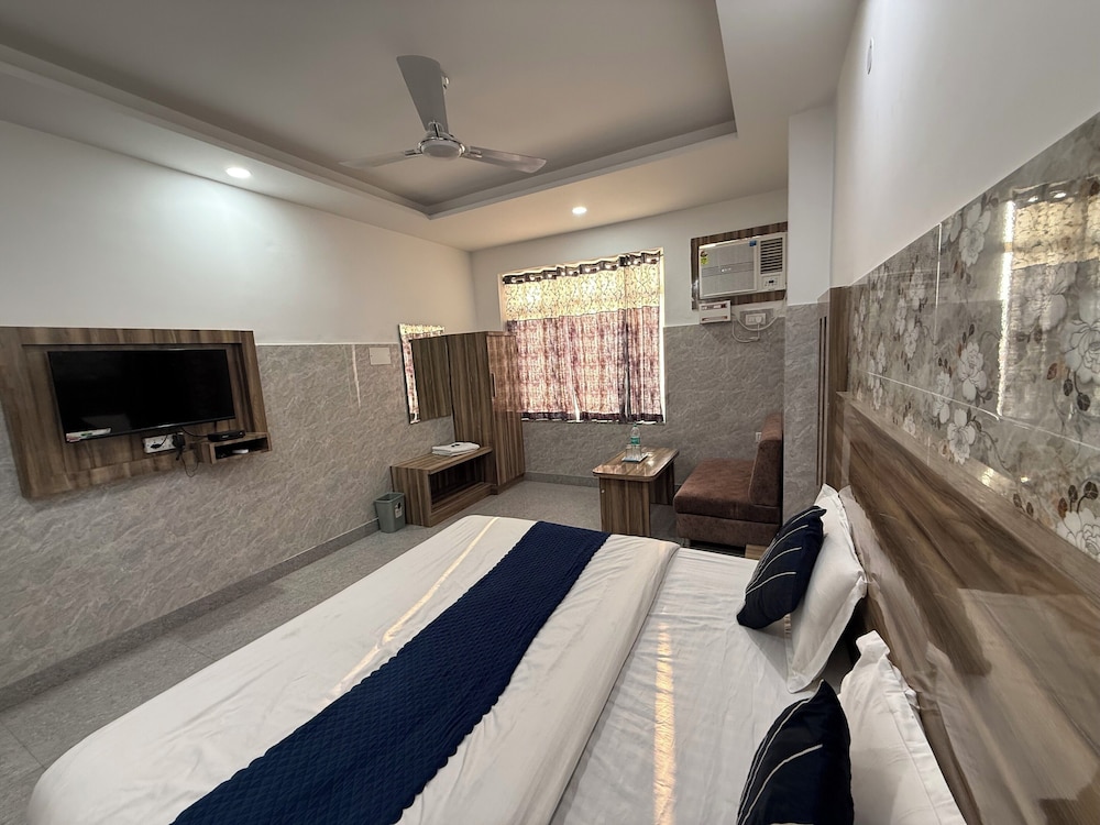 The Srishti Inn