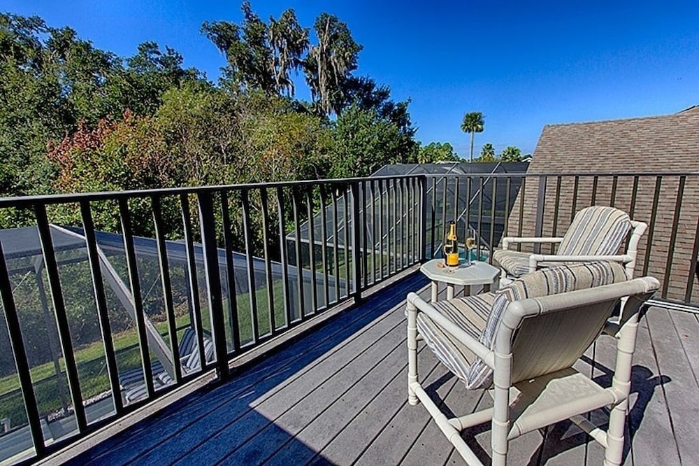 Weikva Villa 4 Bedroom Home