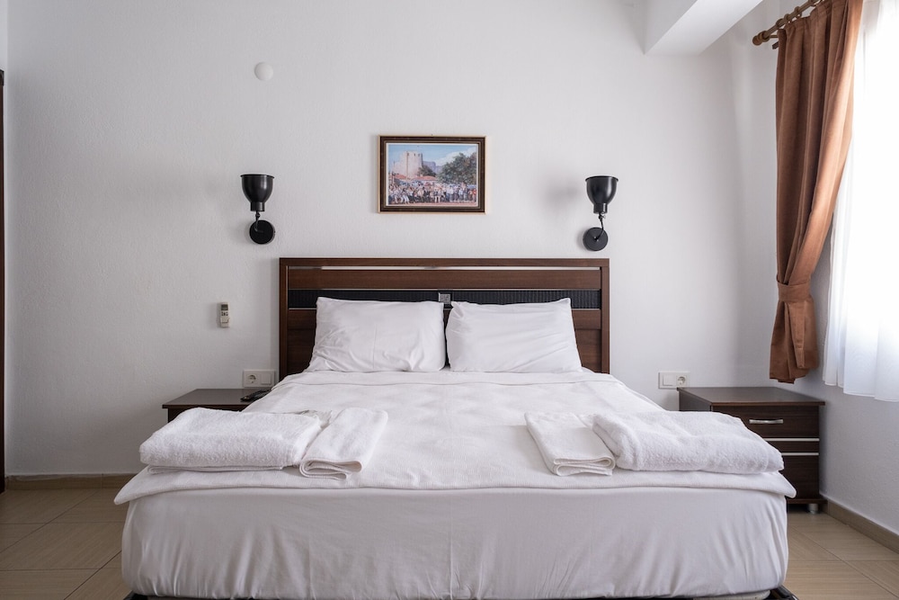 Albatros Otel - Image 35