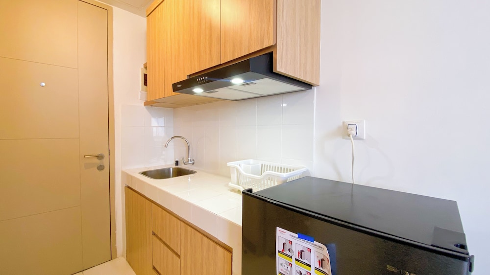 Modern And Tranquil Studio At Apartment Tokyo Riverside Pik 2