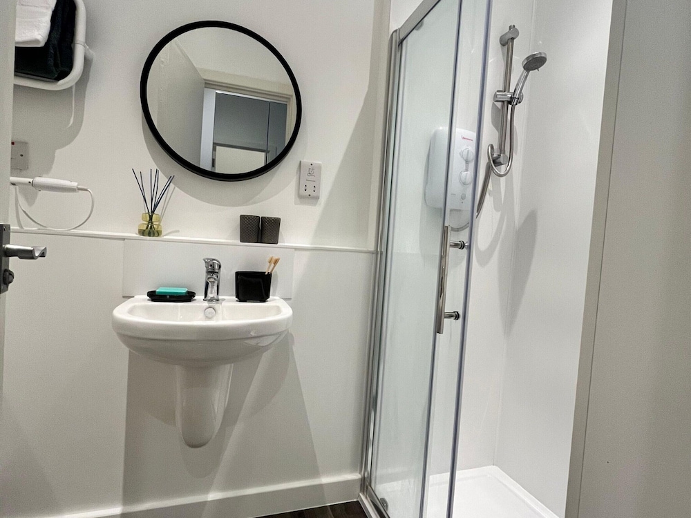 Kingston Luxe Suites Riverside Apartment Belvilla