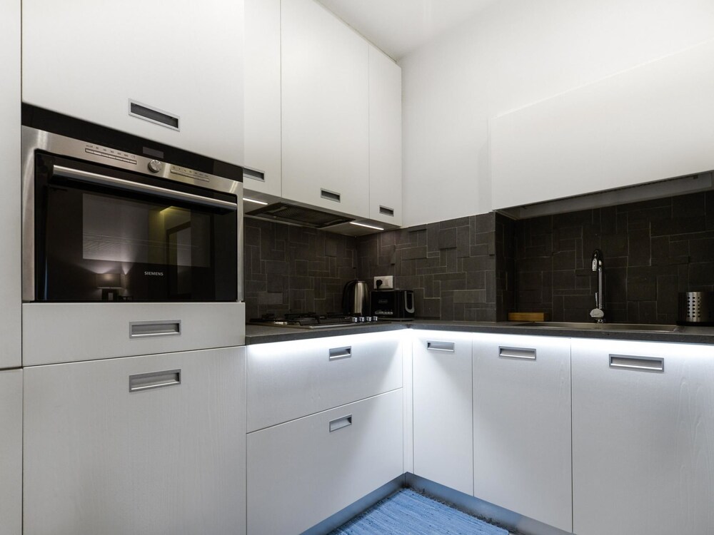 Popolo Apartment