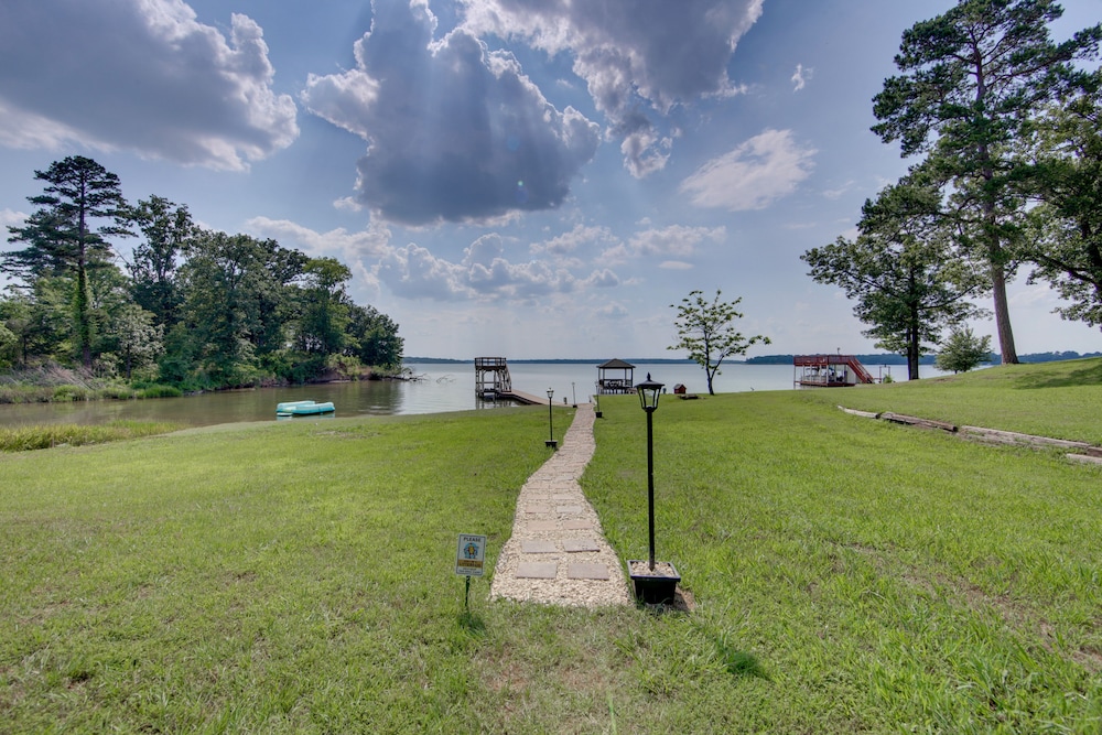 Home On Lake Bob Sandlin w/ Private Boat Dock! - Property Image 15