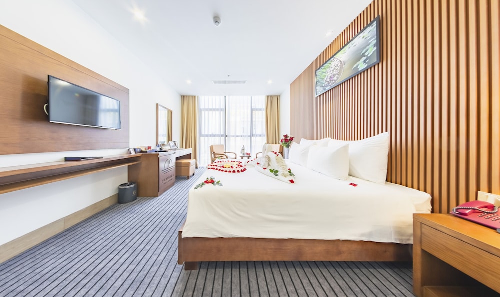 Sana Da Nang Beach Hotel 4
