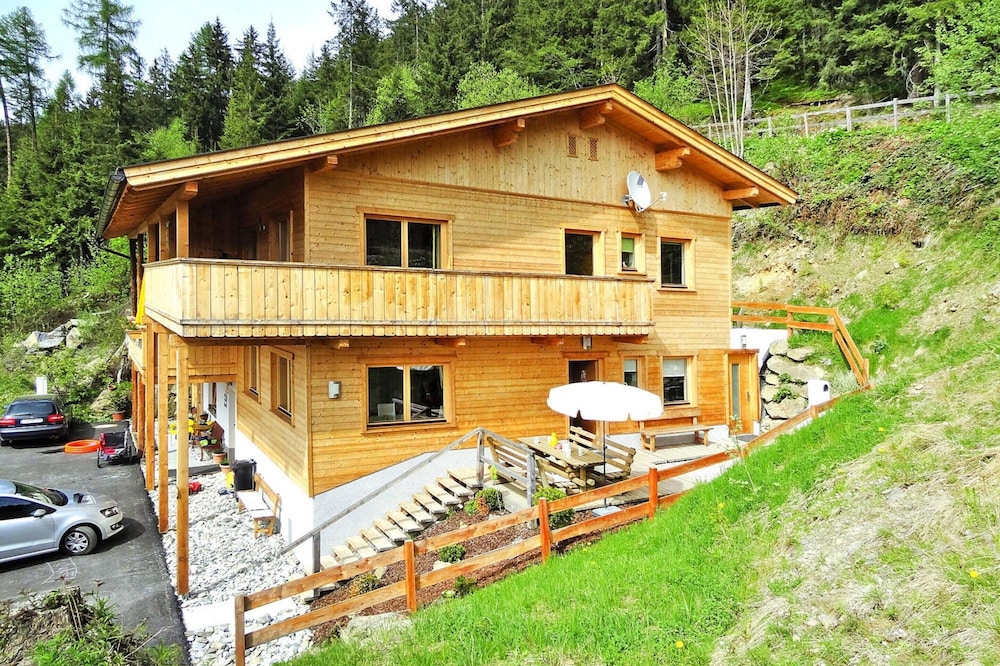 Chalet in Zell am Ziller Near Ski Lifts