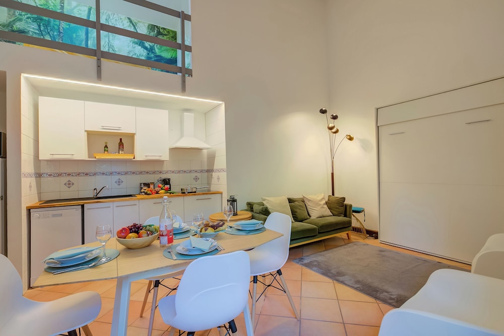 France Apartment