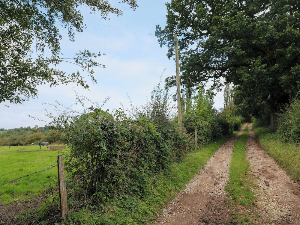 Woodpit Cottage