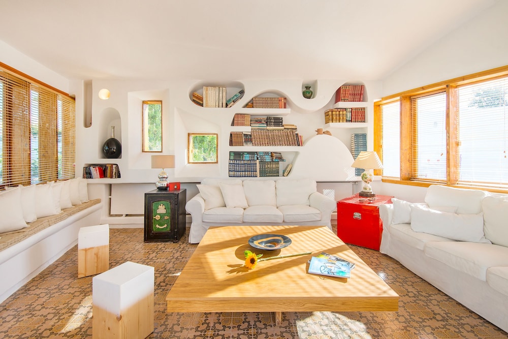Villa Ixia view 5