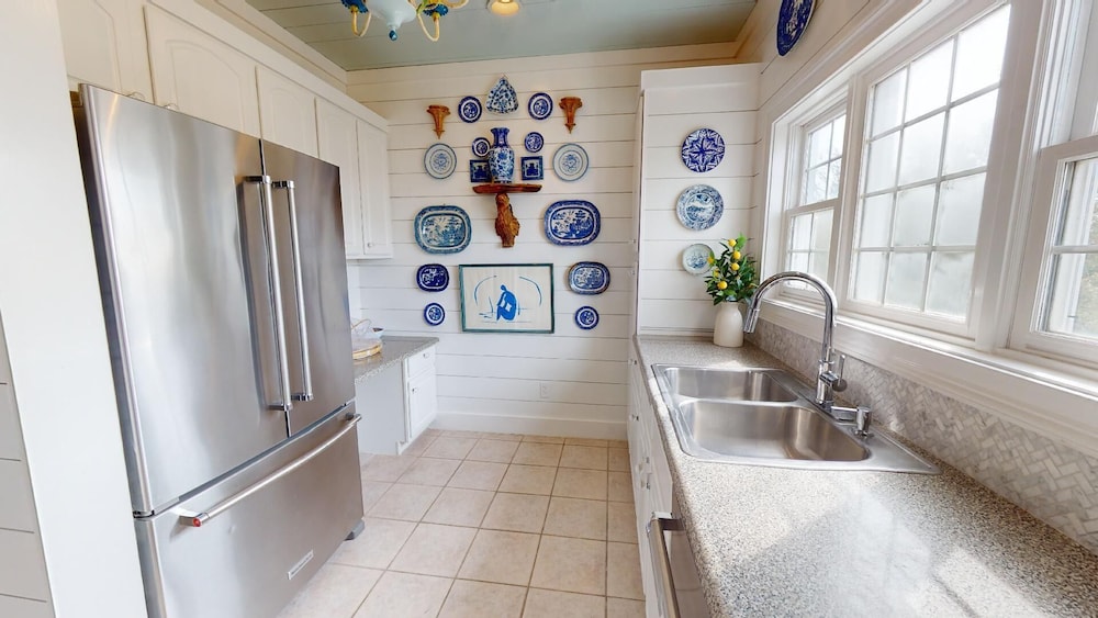 Bay View Villas 2 by Tybee Vacation Rentals