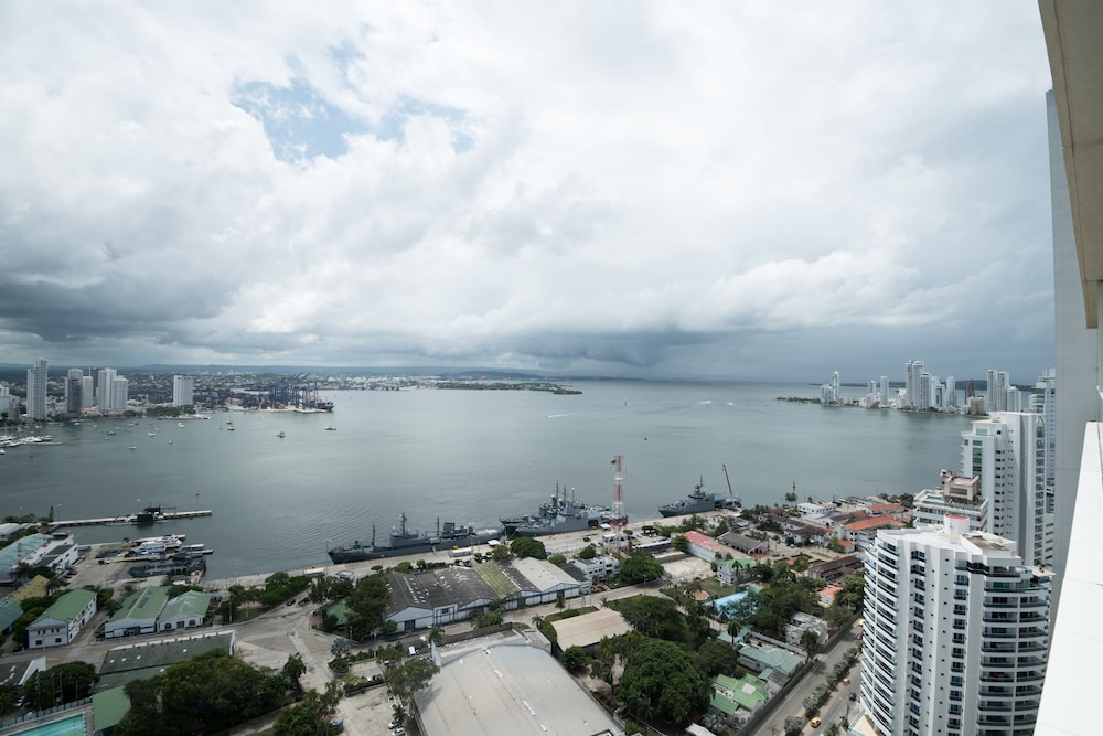 H2 Residences By Nomad Guru