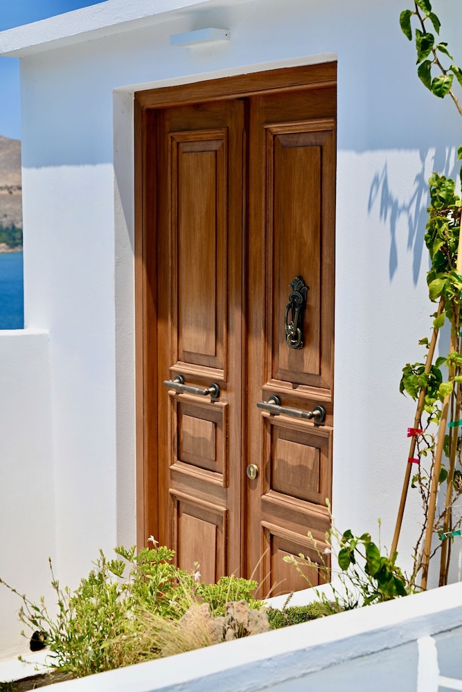 Leros Seaview House With Jacuzzi view 2