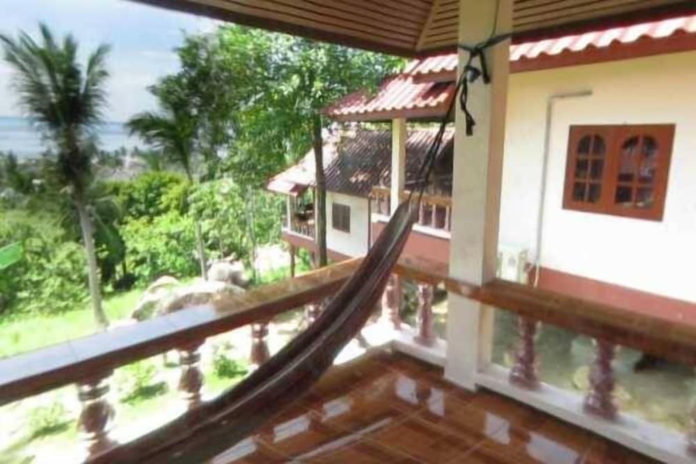 J.B.Hut Bungalows