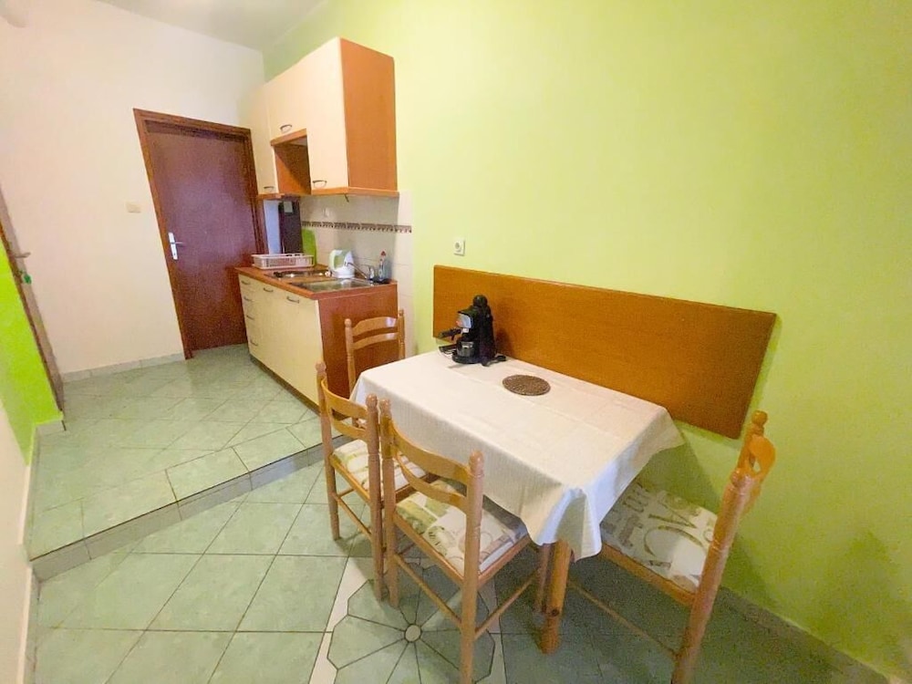 Apartment Dea 1