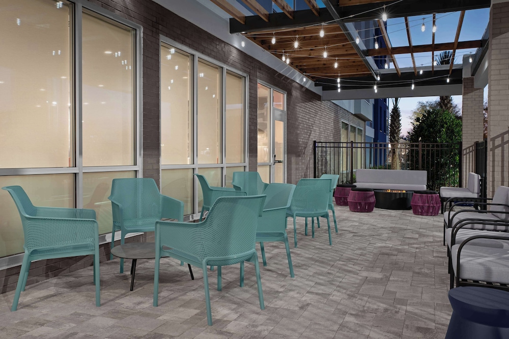 Home2 Suites By Hilton Lakeland North I-4